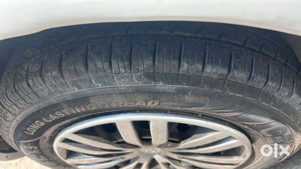 Maruti Suzuki Swift Lxi Optional-o, 2012, Petrol