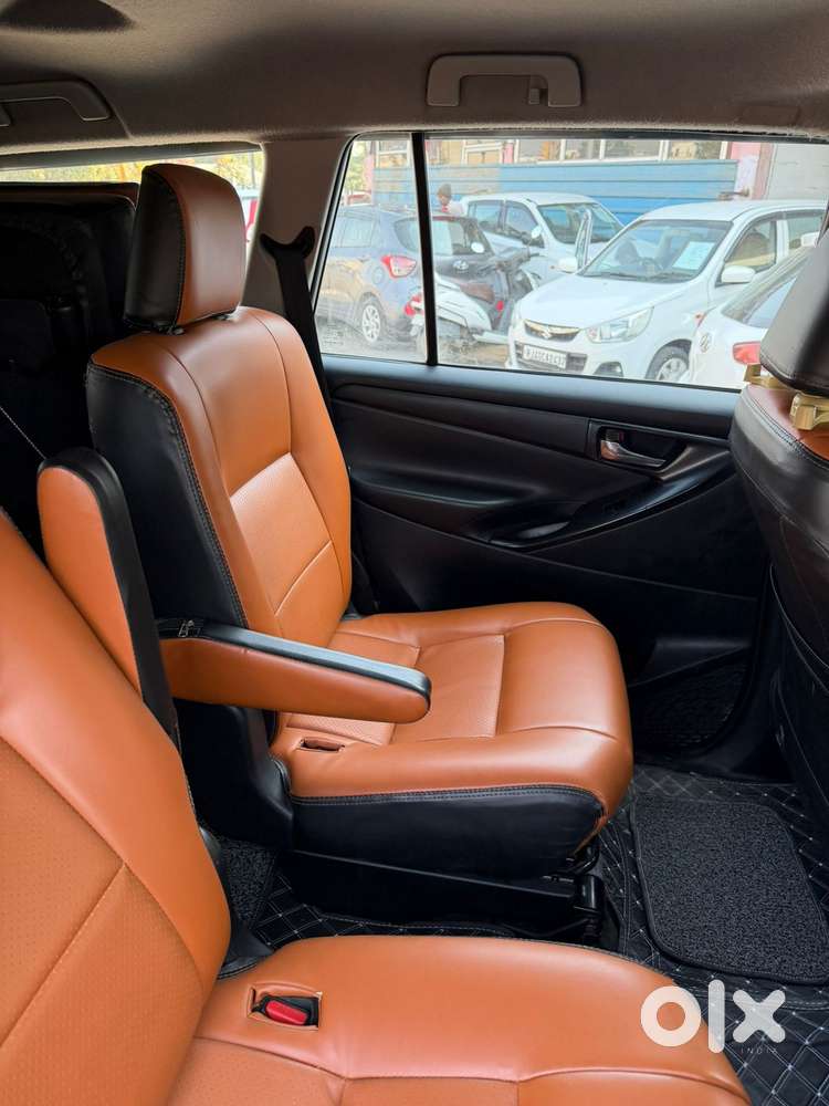 Toyota Innova Crysta 2.4 G Mt, 2018, Diesel