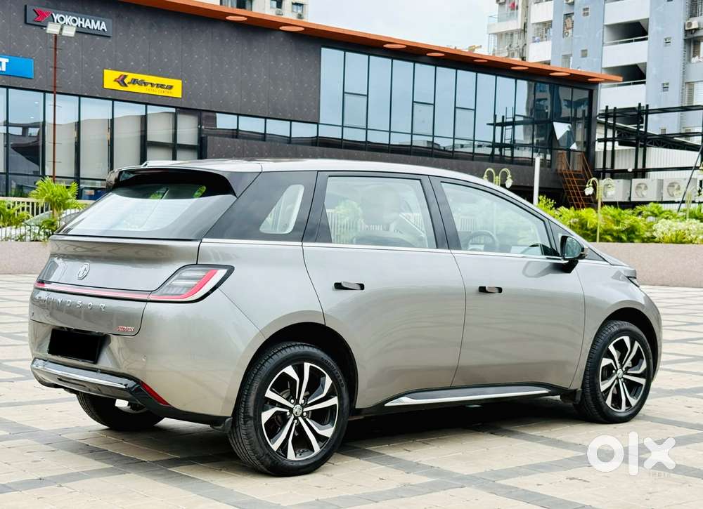 Mg Windsor Ev Essence, 2025, Electric