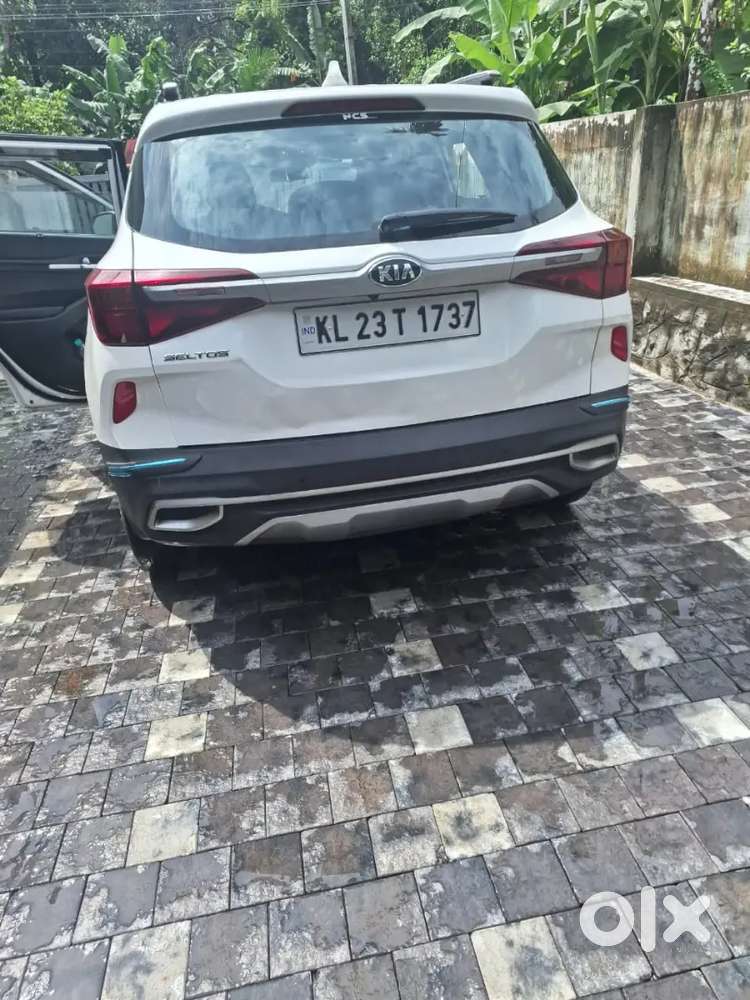 Kia Seltos 2021 Model Good Condition For Sale(glacier White Pearl)