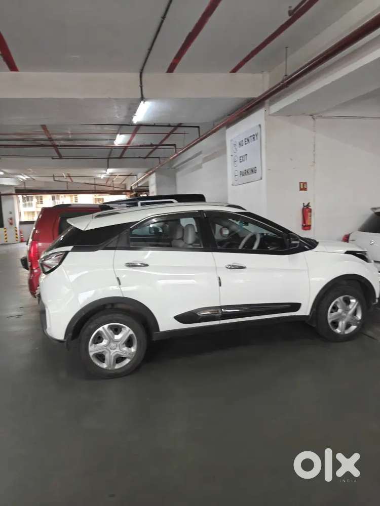Tata Nexon 1.2 Revotron Xm 2022 Petrol Manual