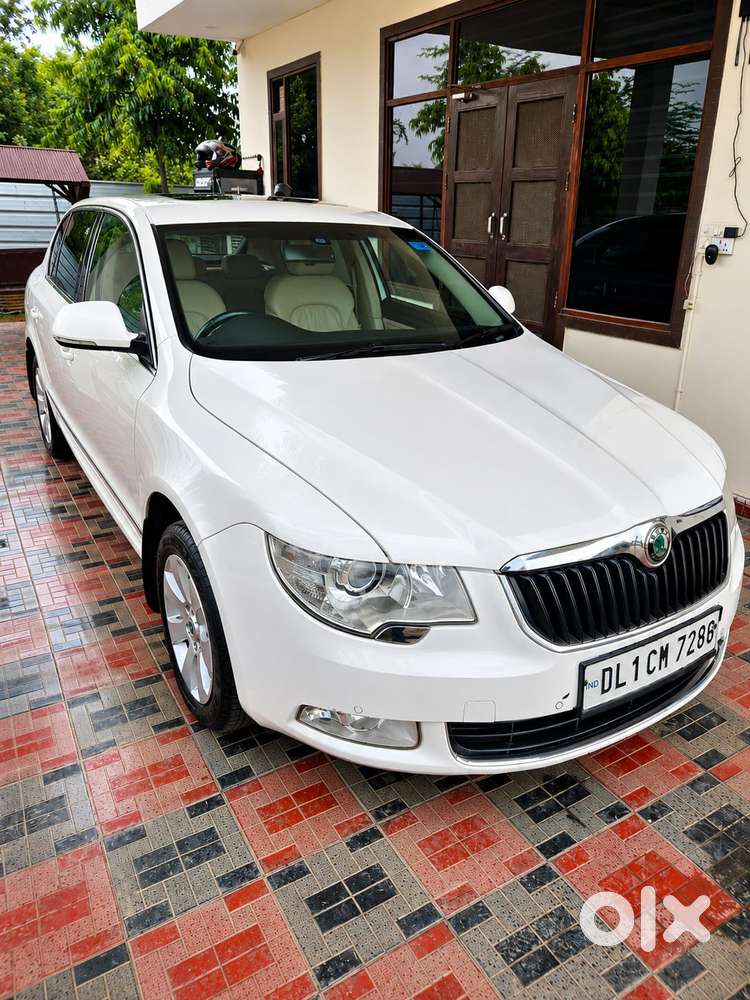 Skoda Superb 1.8 Elegance Tsi At, 2012, Petrol