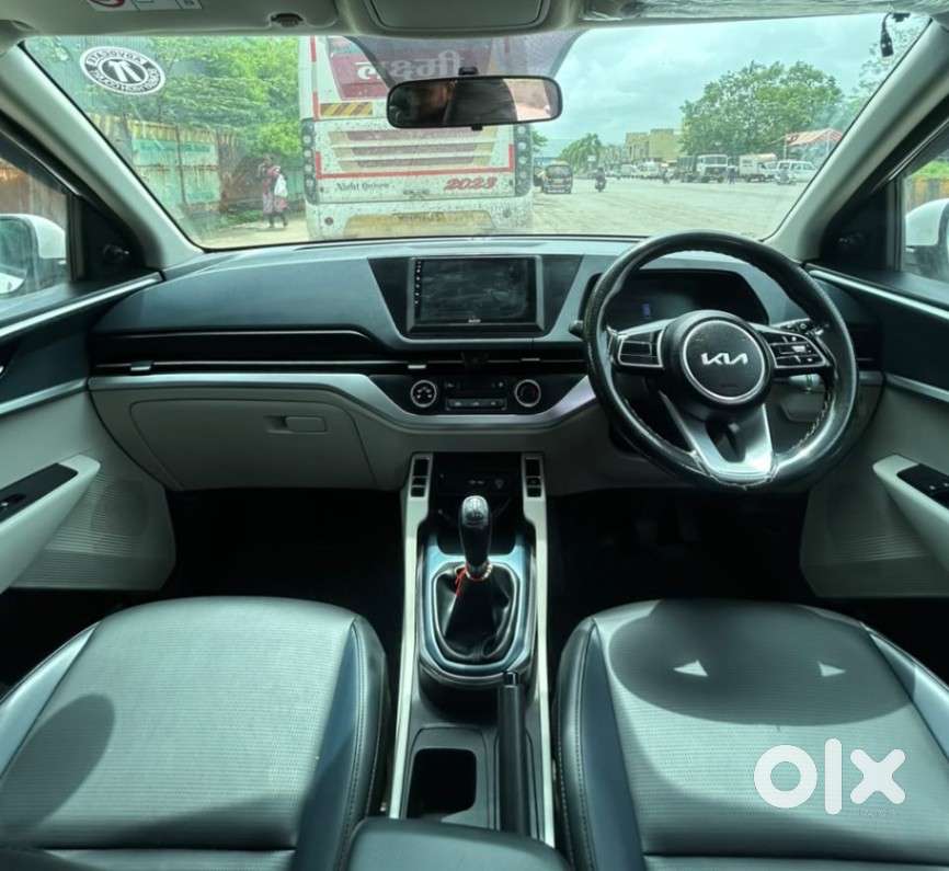 Kia Carens 1.5 Premium Diesel 7 Str Imt, 2023, Diesel