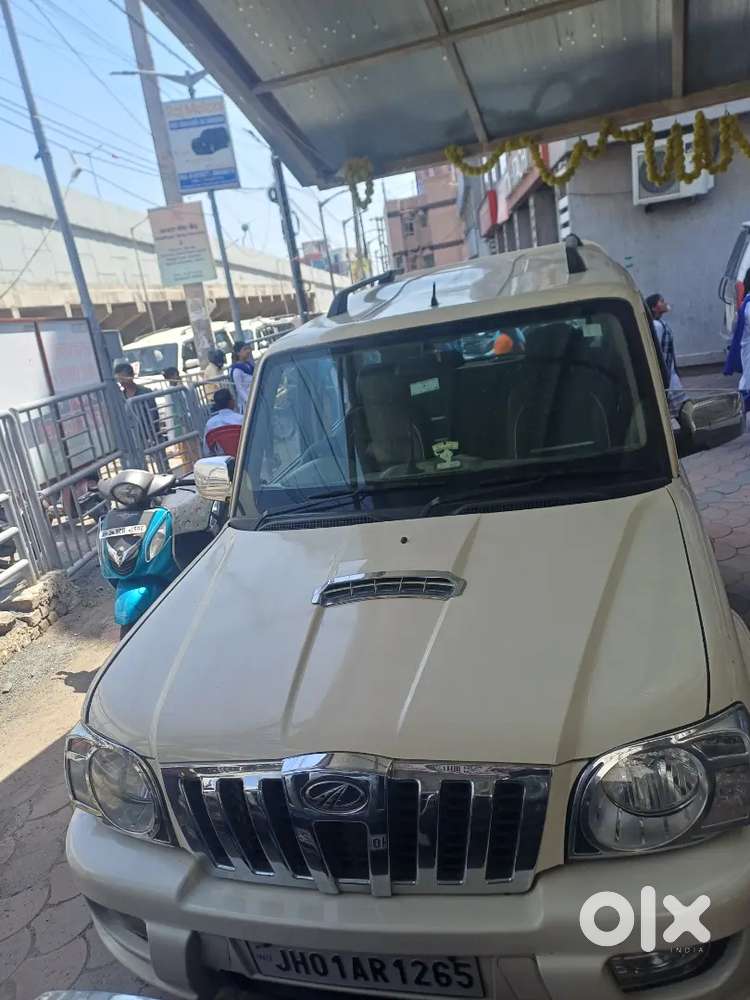 Mahindra Scorpio 2012