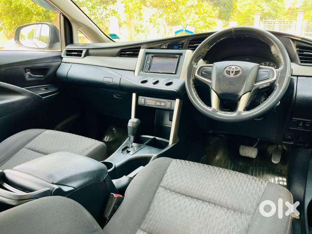 Toyota Innova Crysta 2.7 Gx At, 2018, Petrol