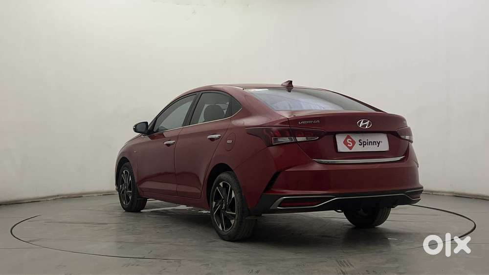 Hyundai Verna 1.5 Sx (o) Vtvt Ivt, 2021, Petrol