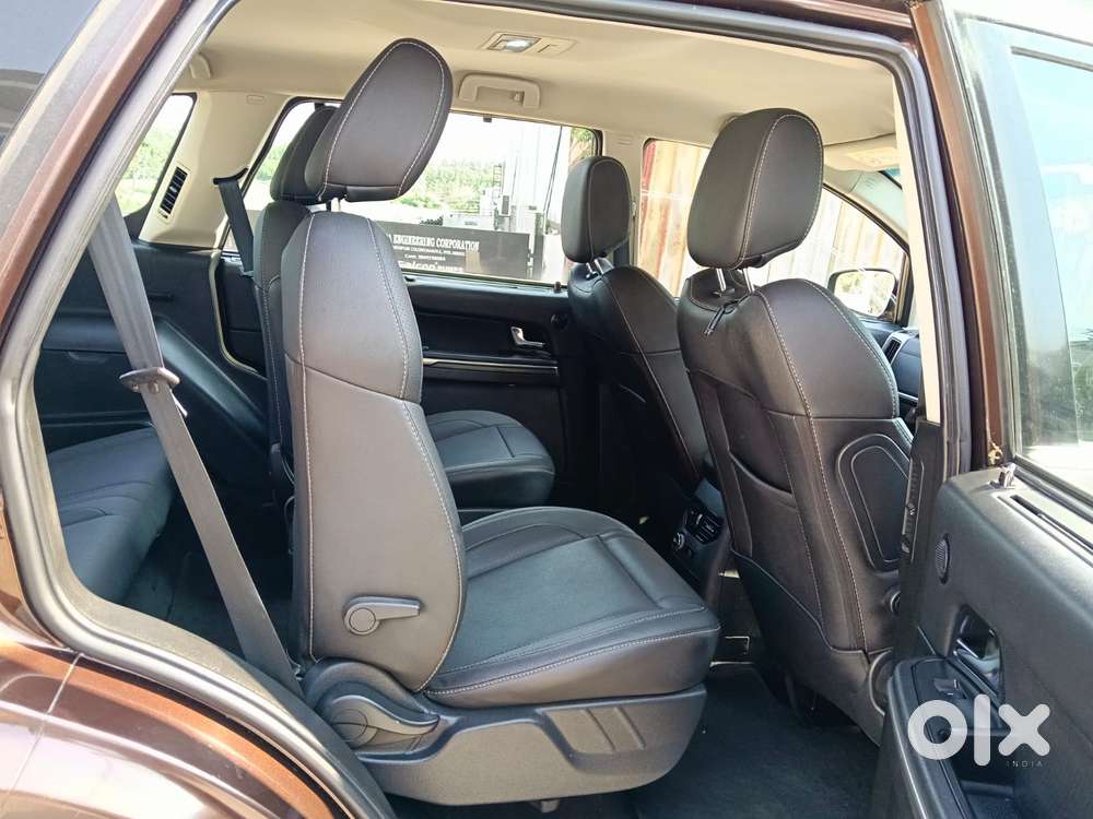 Tata Hexa Xta, 2017, Diesel