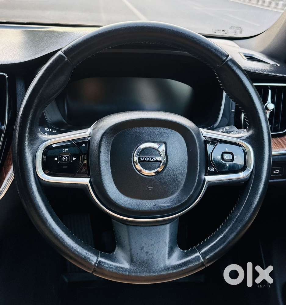 Volvo Xc60 D5 Awd Automatic, 2021, Diesel