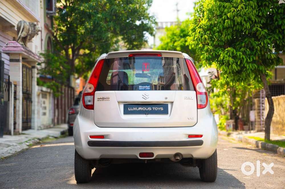 Maruti Suzuki Ritz Vxi, 2013, Petrol