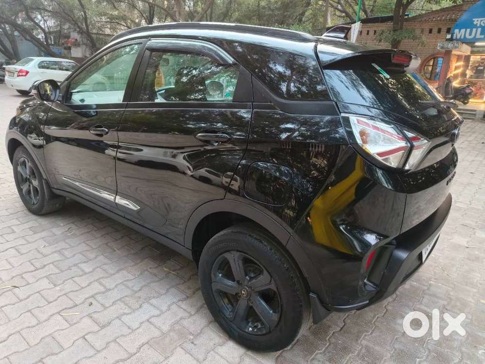 Tata Nexon 1.2 Revotron Xza Plus Hs Dark Edition, 2023, Petrol