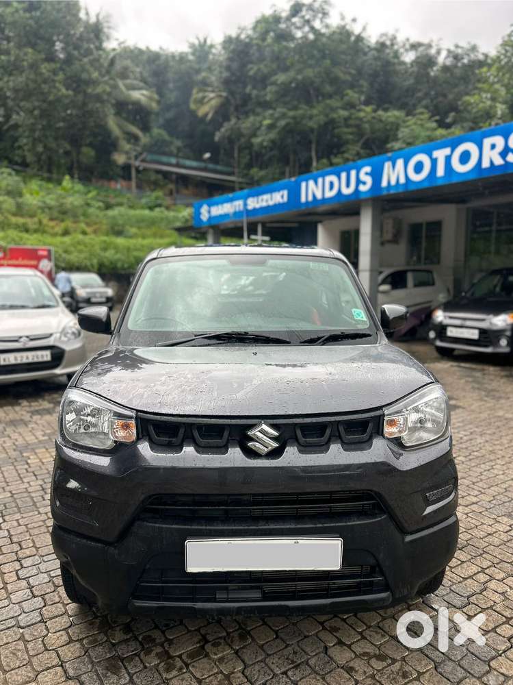 Maruti Suzuki S-presso Vxi, 2022, Petrol
