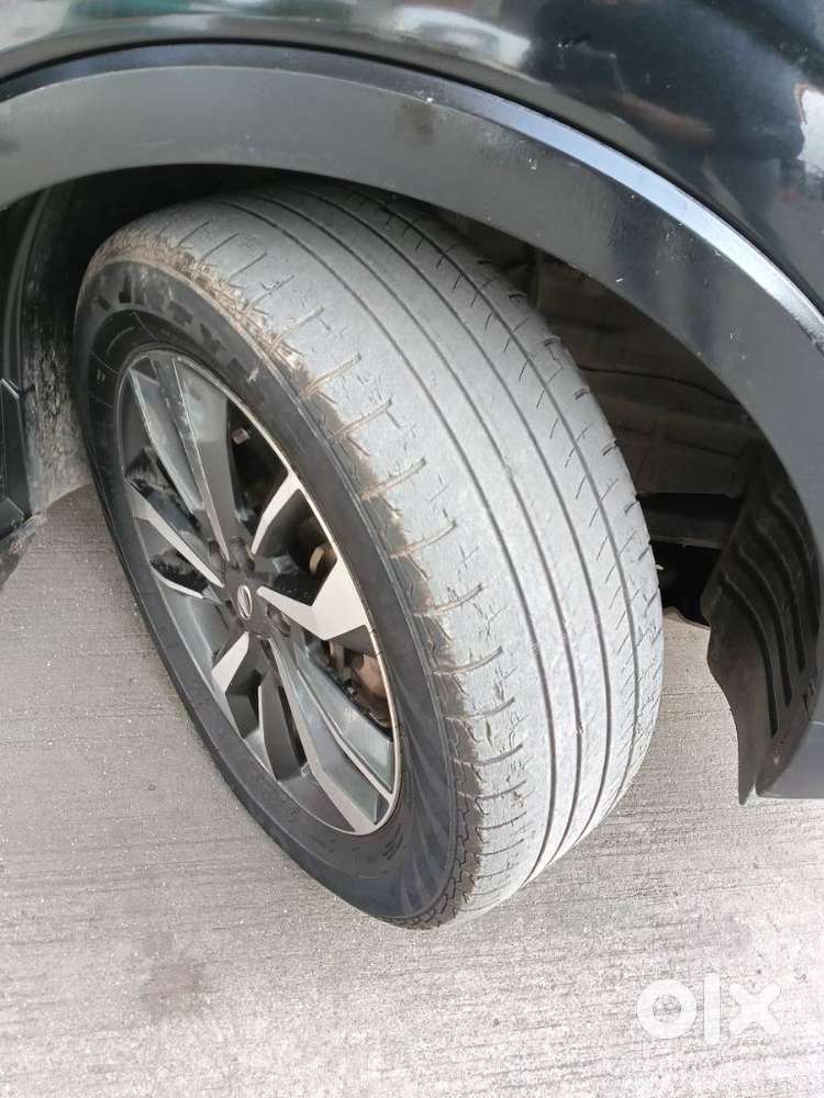 Mahindra Xuv300 W8 Option Diesel, 2019, Diesel