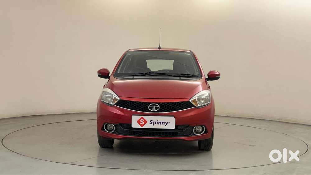 Tata Tiago Xza, 2017, Petrol