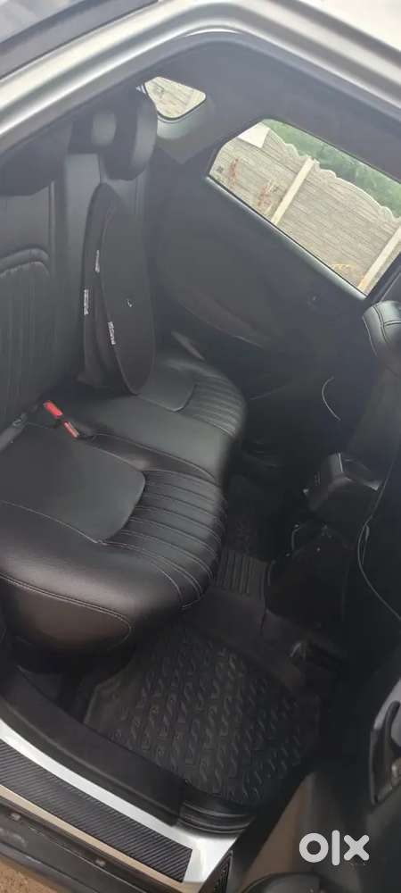 Maruti Suzuki Fronx 2023 Petrol Well Maintained
