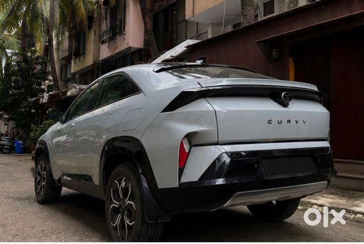 Tata Curvv Petrol 2025 Year