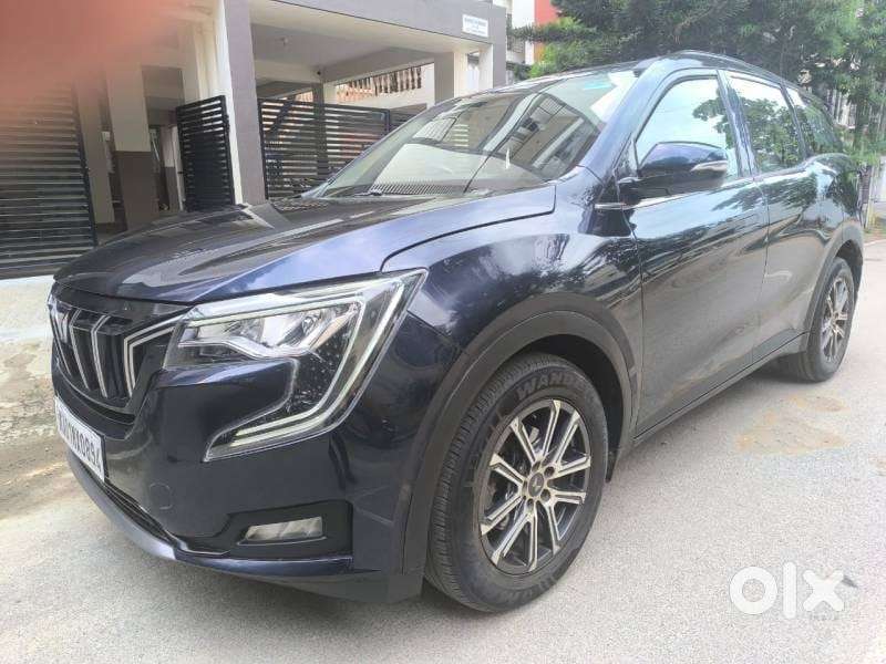 Mahindra Xuv700 2.0 Ax 7 Petrol At Str, 2022, Petrol