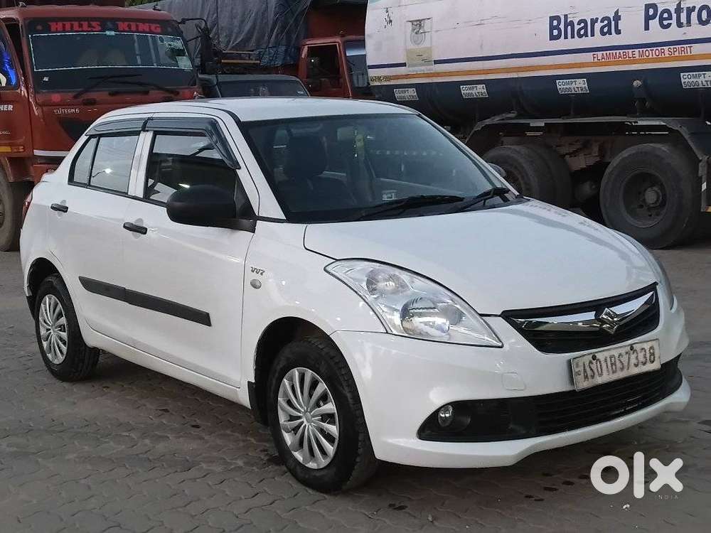 Maruti Suzuki Swift Dzire Lxi Option, 2015, Petrol