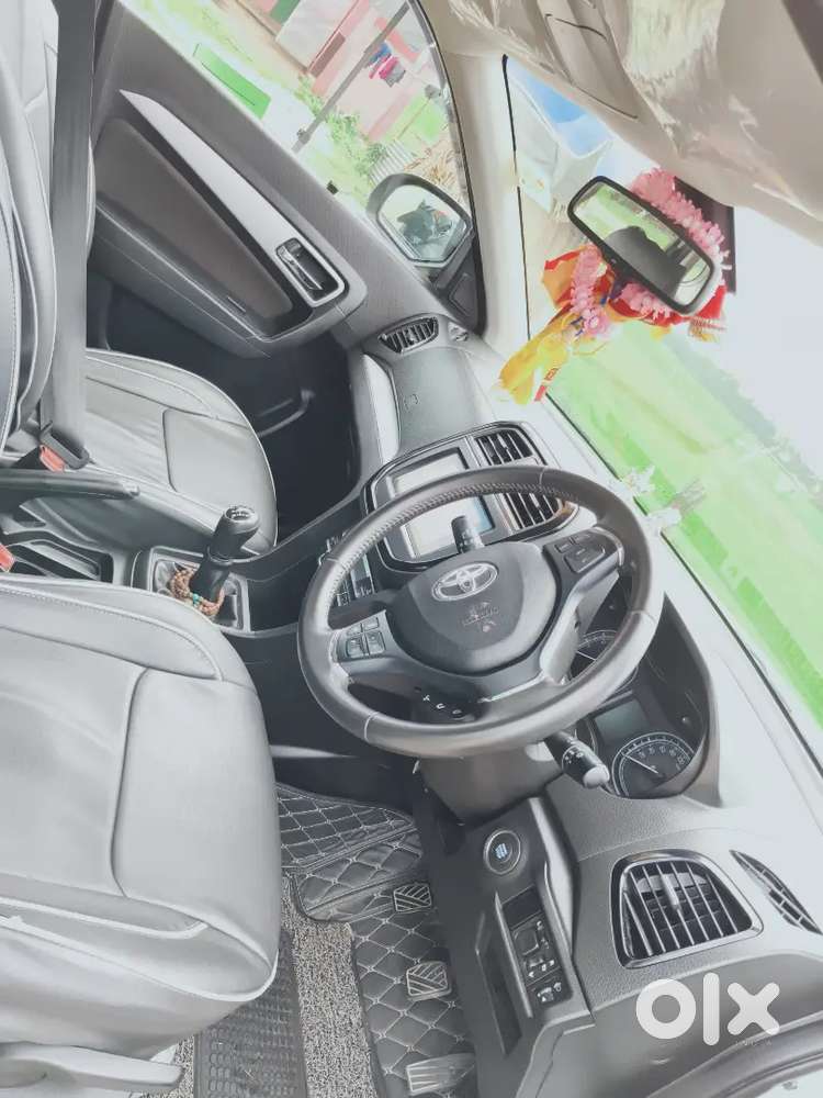 Toyota Urban Cruiser 2022 | 1st Owner | 1.5 Premium Grade | Petrol