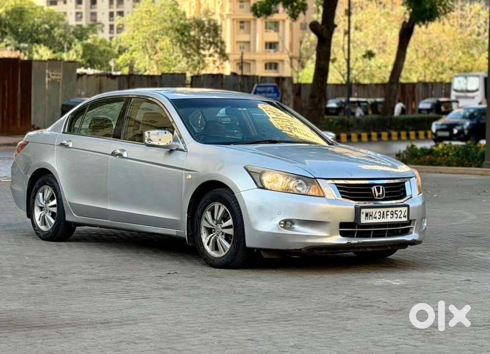 Honda Accord 2011 Cng & Hybrids 90000 Km Driven