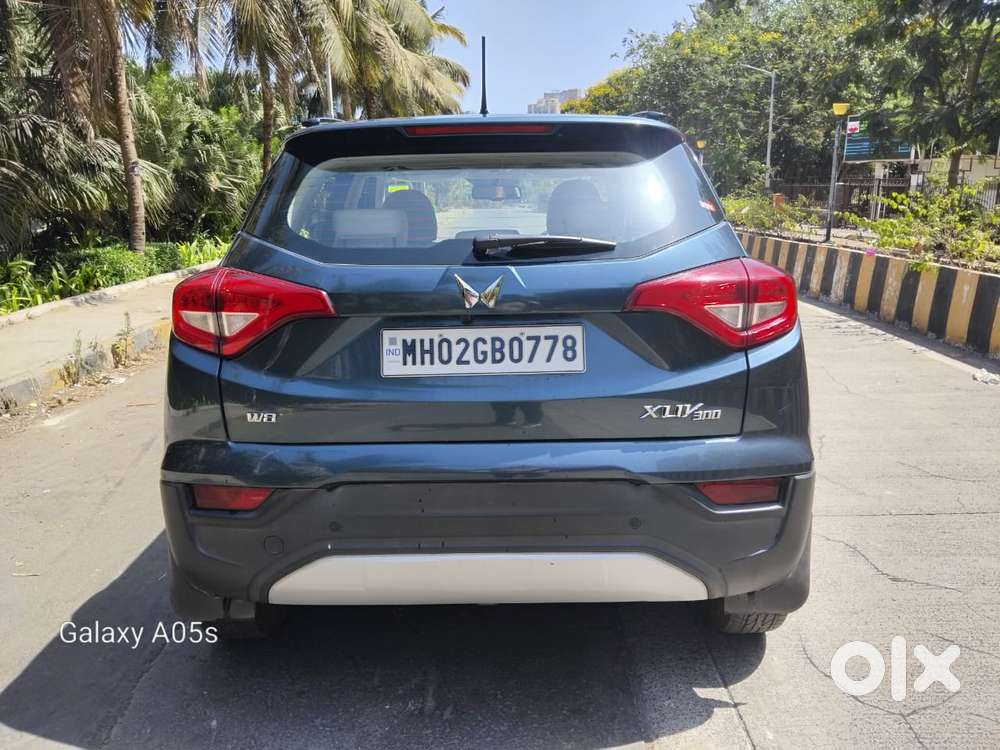 Mahindra Xuv300 W8 Option Diesel, 2023, Diesel