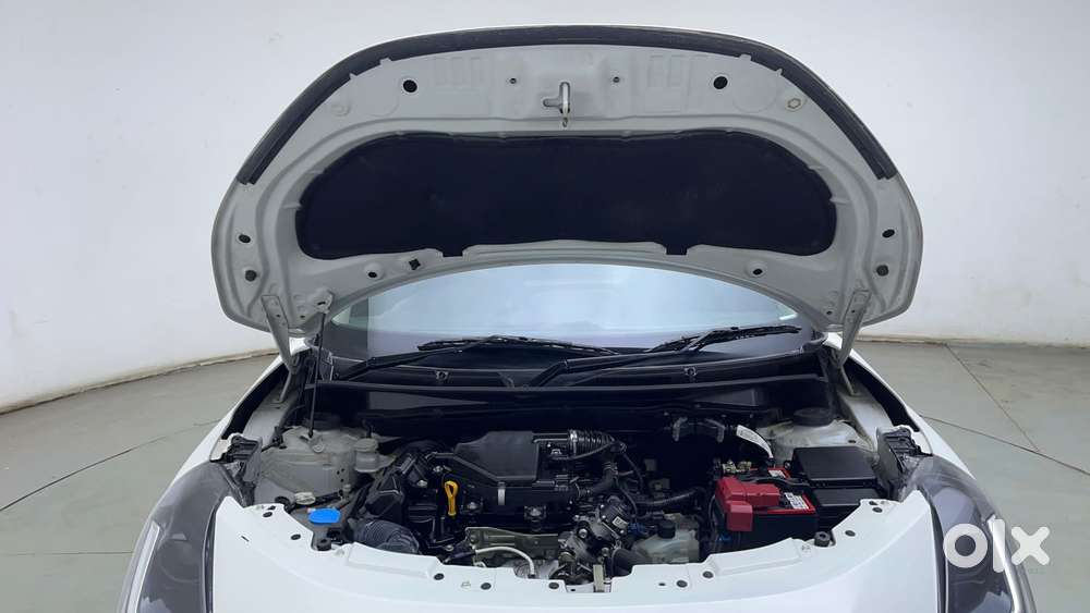 Maruti Suzuki Swift Amt Vxi, 2025, Petrol