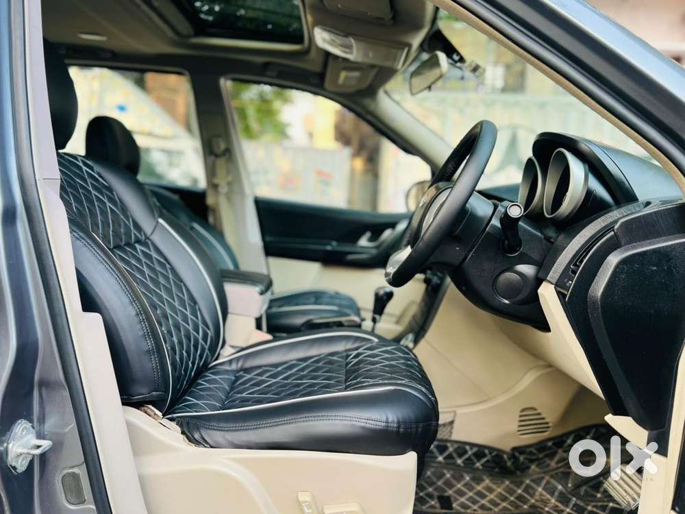 Mahindra Xuv500 At W10 Fwd, 2017, Diesel