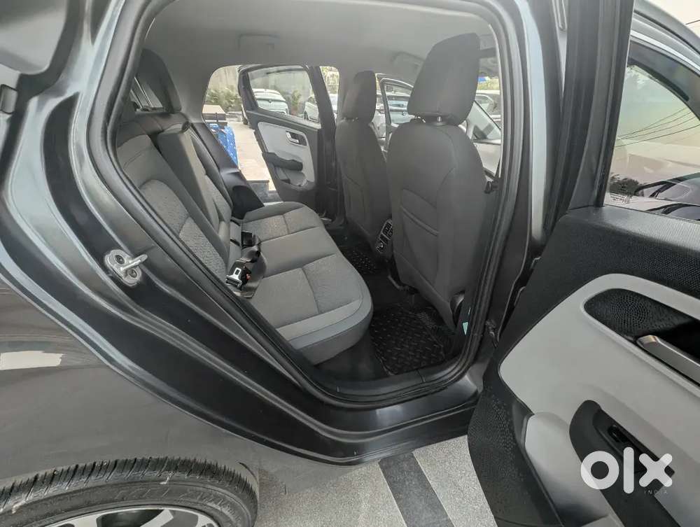 Tata Altroz 2021 Petrol Well Maintained