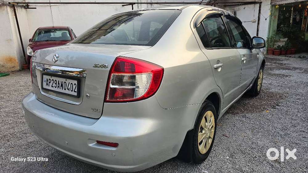 Maruti Suzuki Sx4 Vxi Bsiv, 2010, Petrol