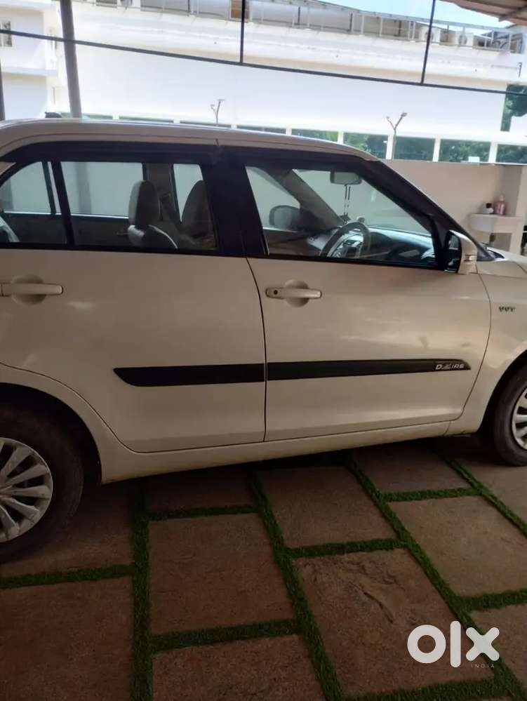 Maruti Suzuki Dzire 2015 Petrol Manual
