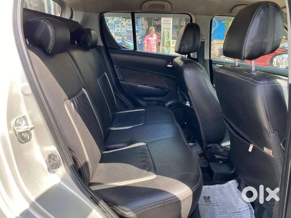 Maruti Suzuki Swift Vxi Abs Bsiv, 2015, Petrol