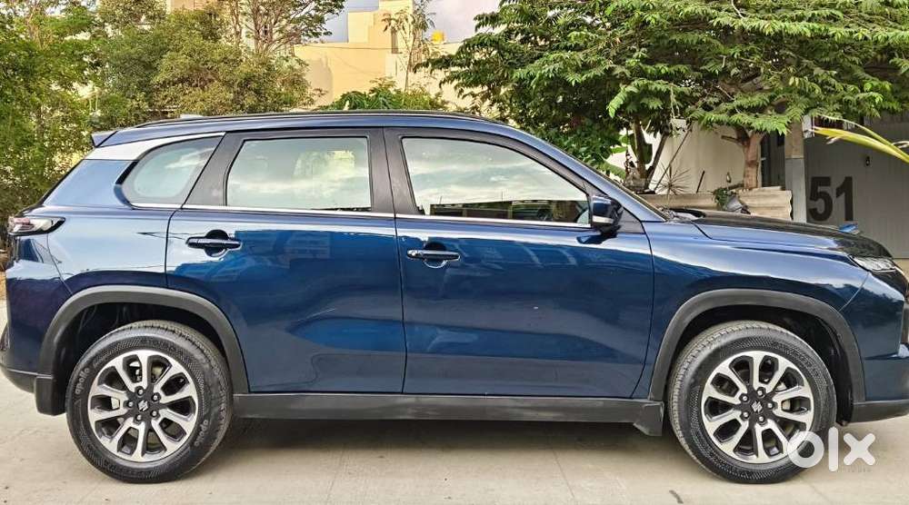 Maruti Suzuki Grand Vitara 1.5 Alpha Smart Hybrid At, 2023, Petrol