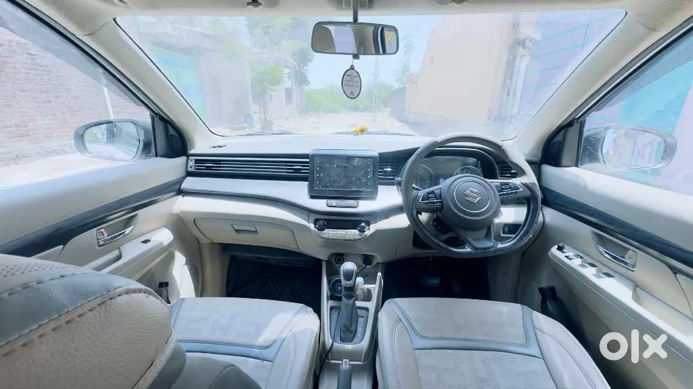 2025 Maruti Suzuki Ertiga Zxi+ At Shvs Top Model  Single Owner