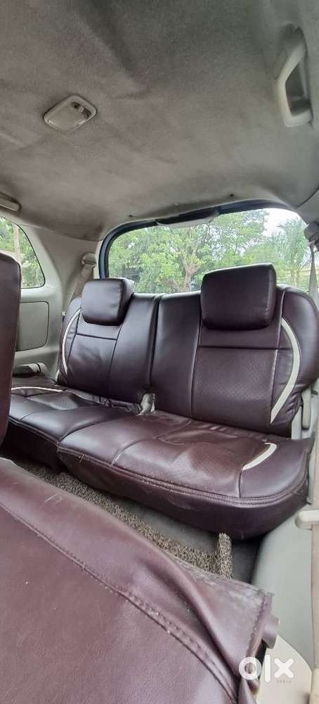 Toyota Innova 2.5 Z Diesel 7 Seater Bs Iv, 2014, Diesel