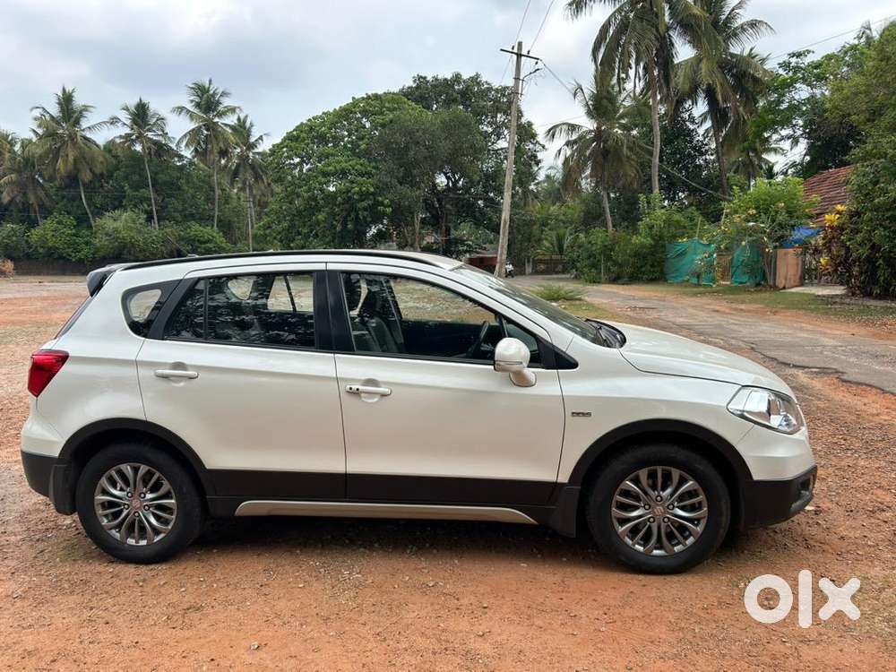 Maruti Suzuki S Cross 2017 Diesel Well Maintained