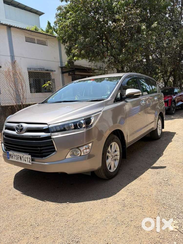 Toyota Innova Crysta 2016 Diesel 61000 Km Driven