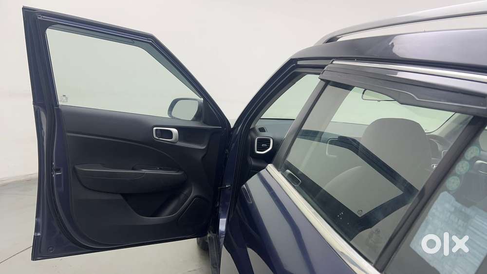 Hyundai Venue S Turbo Dct, 2020, Petrol