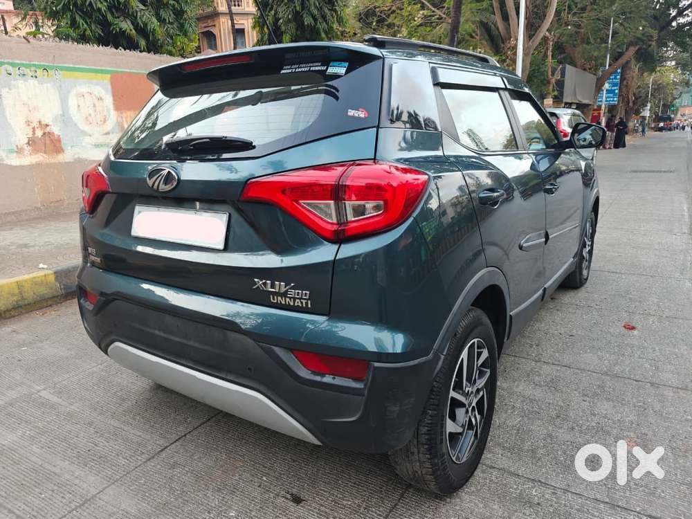 Mahindra Xuv300 W8 (o) 1.5 Diesel Amt, 2022, Diesel