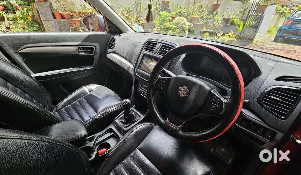 Maruti Suzuki Brezza Zdi+ Dual Tone