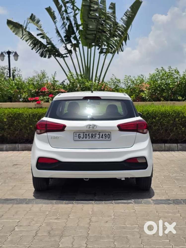 Hyundai Elite I20 [ ] 1.2 Magna Executive, 2018, Petrol