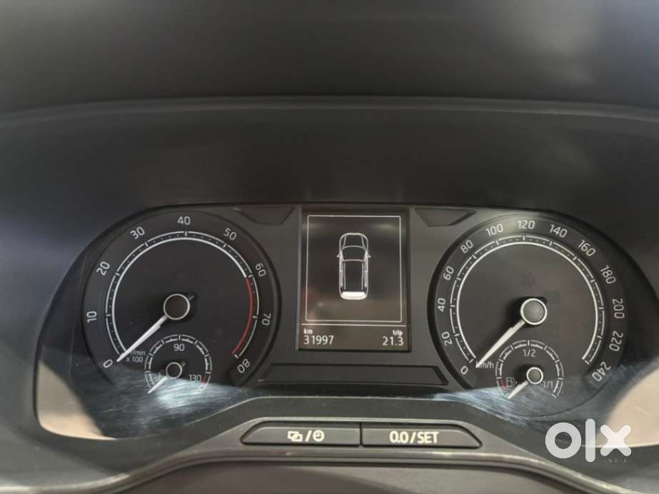 Skoda Kushaq Ambition 1.0l Tsi Mt, 2022, Petrol