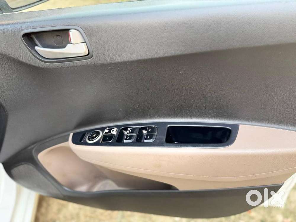 Hyundai Xcent Petrol/cng Excellent Condition.