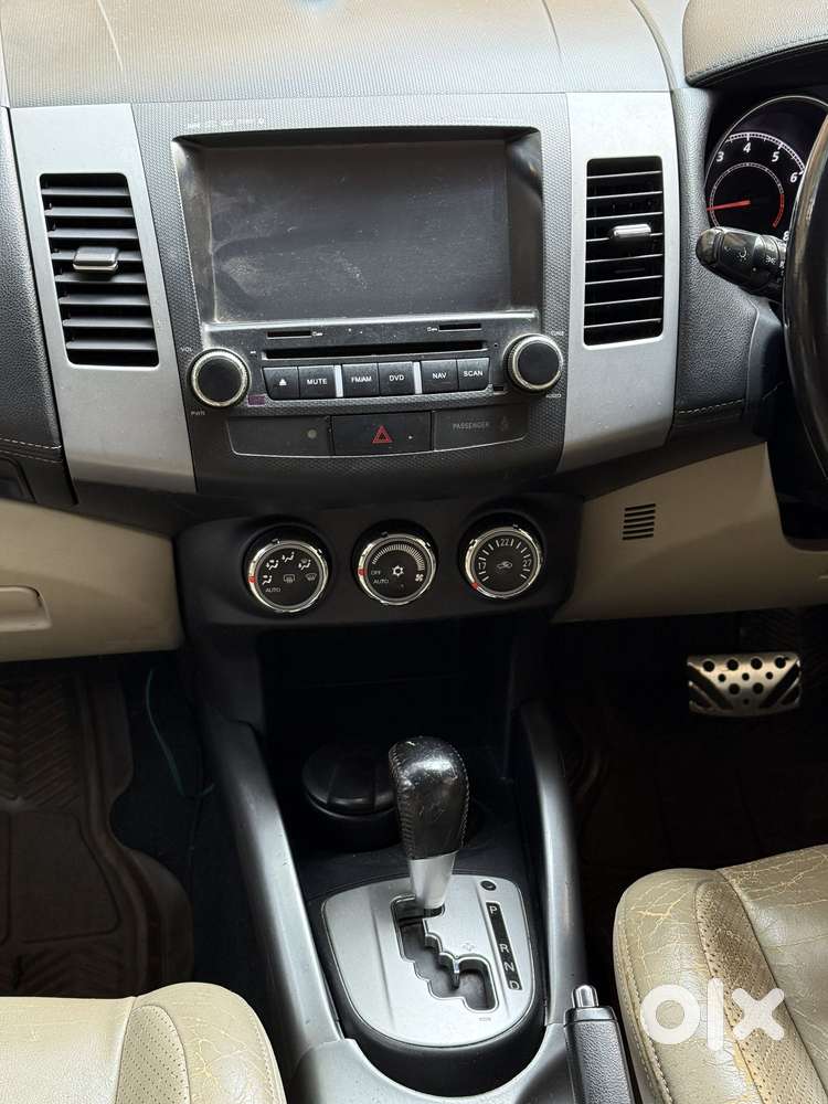 Mitsubishi Outlander 2.4 Mivec, 2012, Petrol