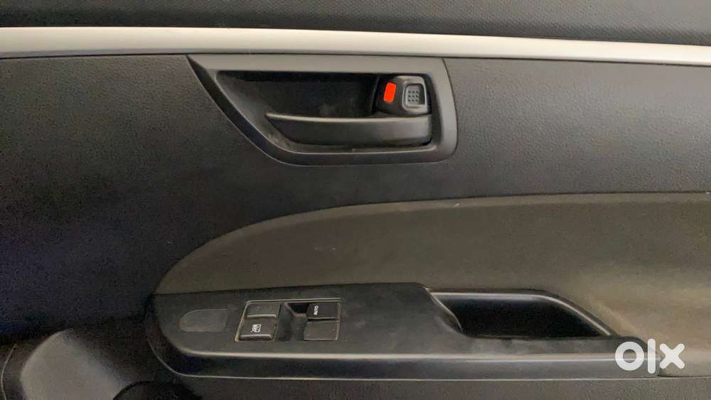 Maruti Suzuki Swift 1.2 Lxi (o), 2015, Petrol