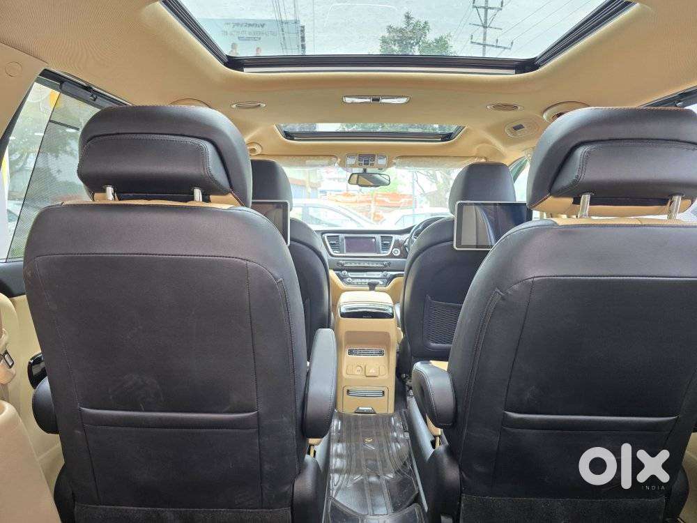 Kia Carnival Limousine, 2021, Diesel