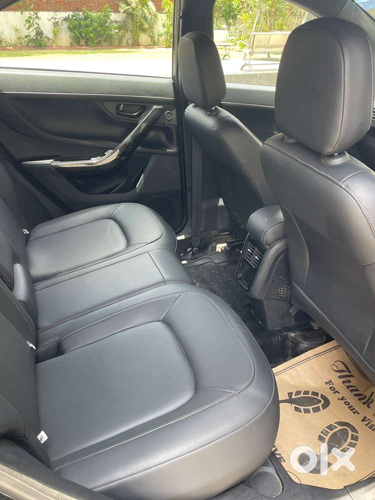 Tata Nexon Xza+ Automatic Petrol - Dark Edition
