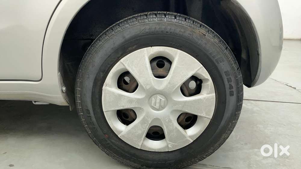 Maruti Suzuki Ritz Vxi, 2015, Petrol