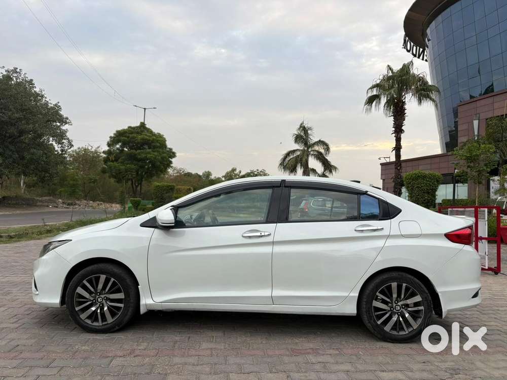 Honda City 2017 Petrol/cng (facelift Edition)