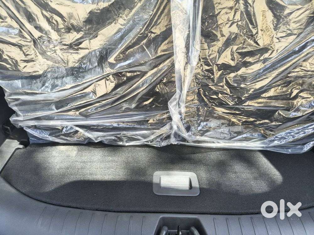 Mahindra Xuv700 2.0 Ax 7 Petrol At Luxury Pack Str, 2026, Petrol