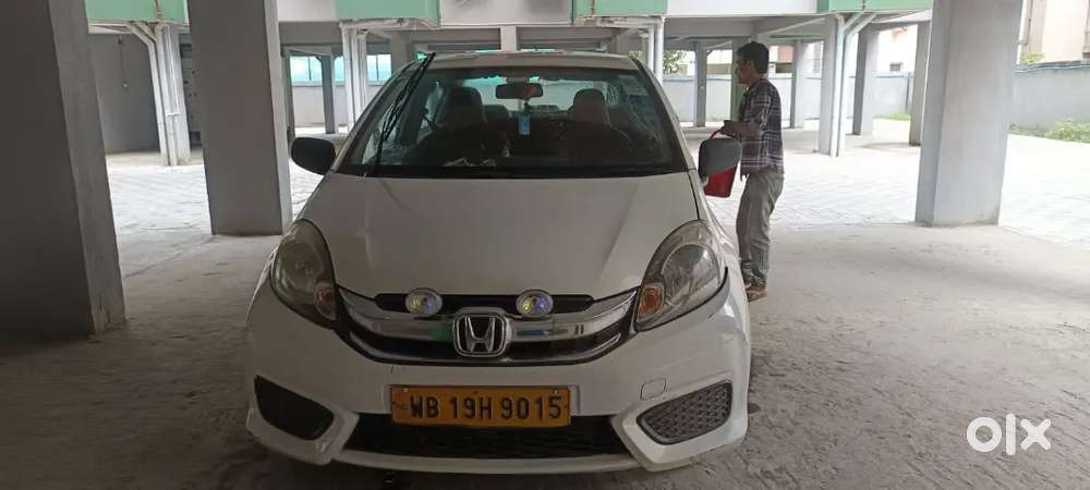 Honda Amaze 2017 Diesel  165000 Km Driven Commercial