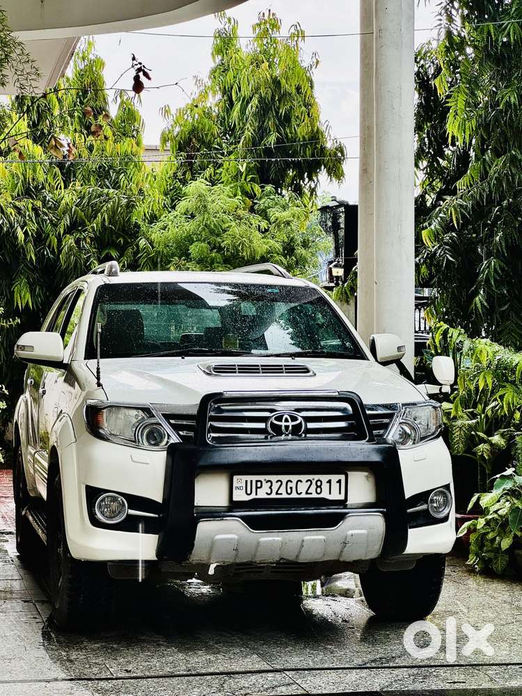 Toyota Fortuner 3.0 4x2 Automatic, 2015, Diesel